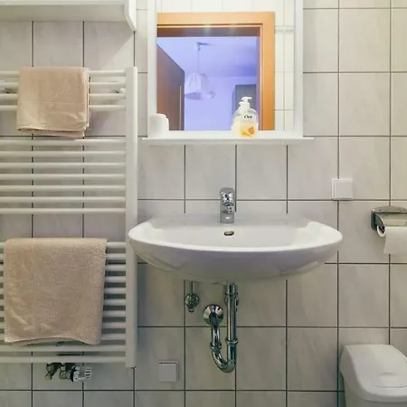 Gaestezimmer Sengstschmid בית הארחה 3*