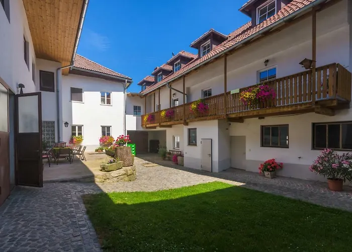 بيت ضيافة Gaestezimmer Sengstschmid